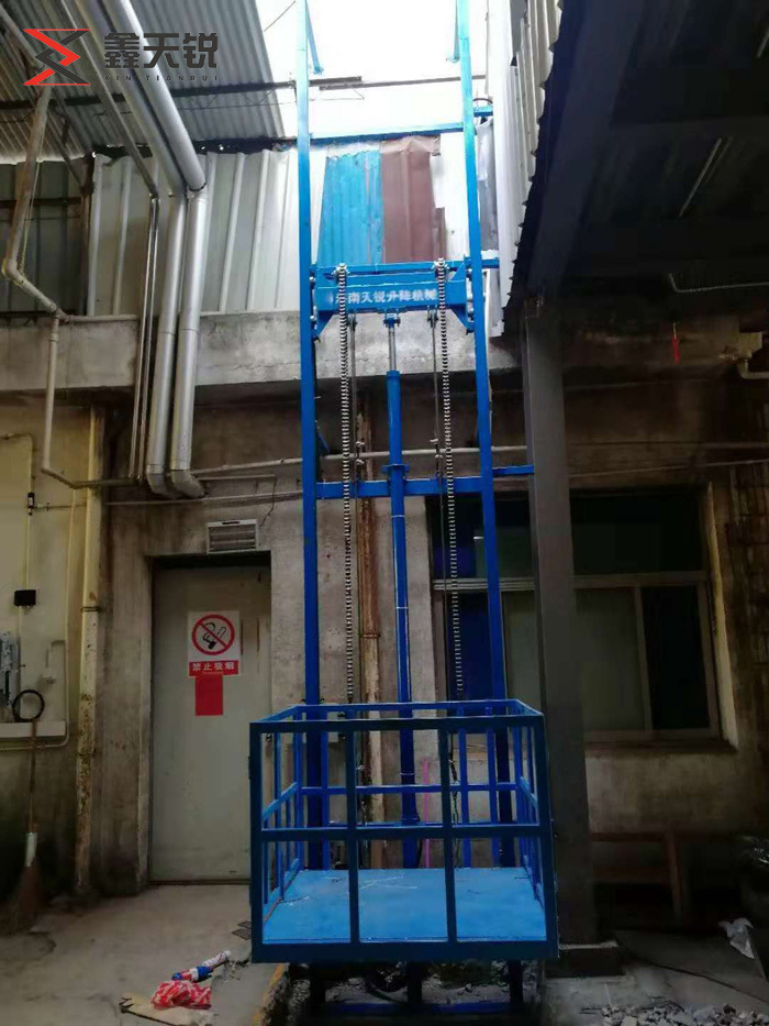 重庆城区导轨式升降货梯